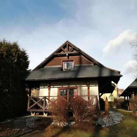 Chalupka Cucoriedka Veľký Slavkov